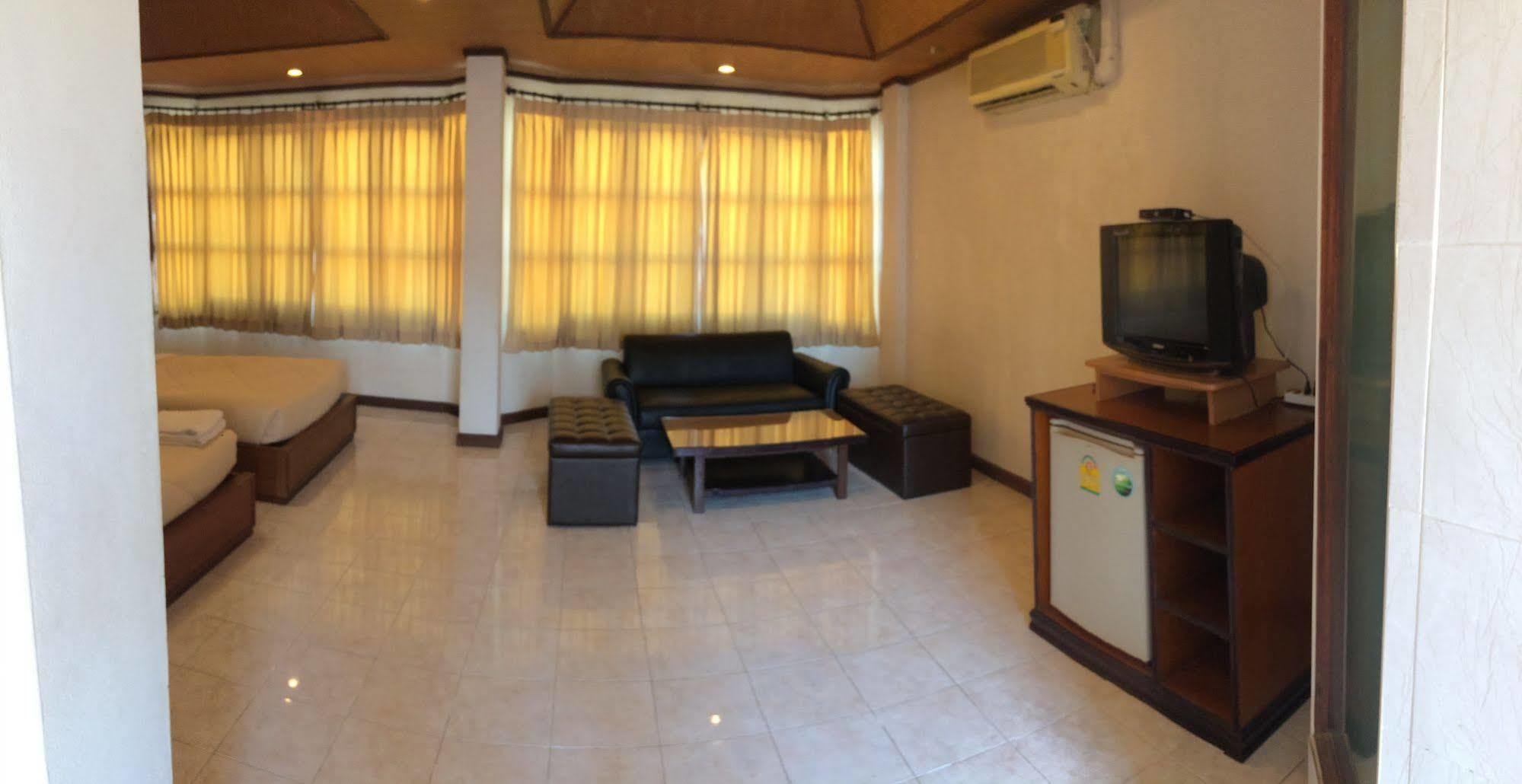 Kraisaeng Place Phitsanulok Exterior foto